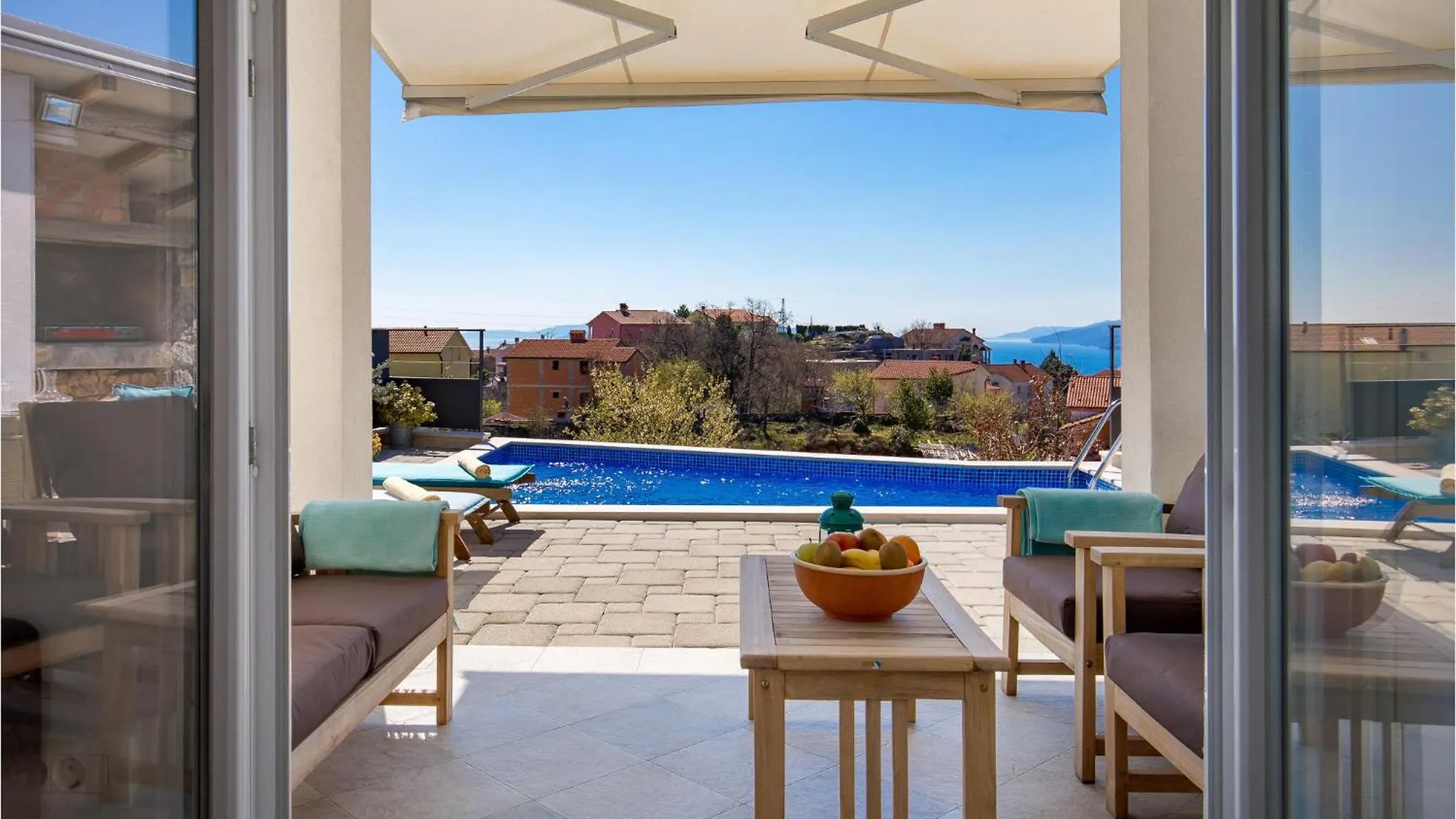 Awesome Home In Kastav With Outdoor Swimming Pool 0*,
