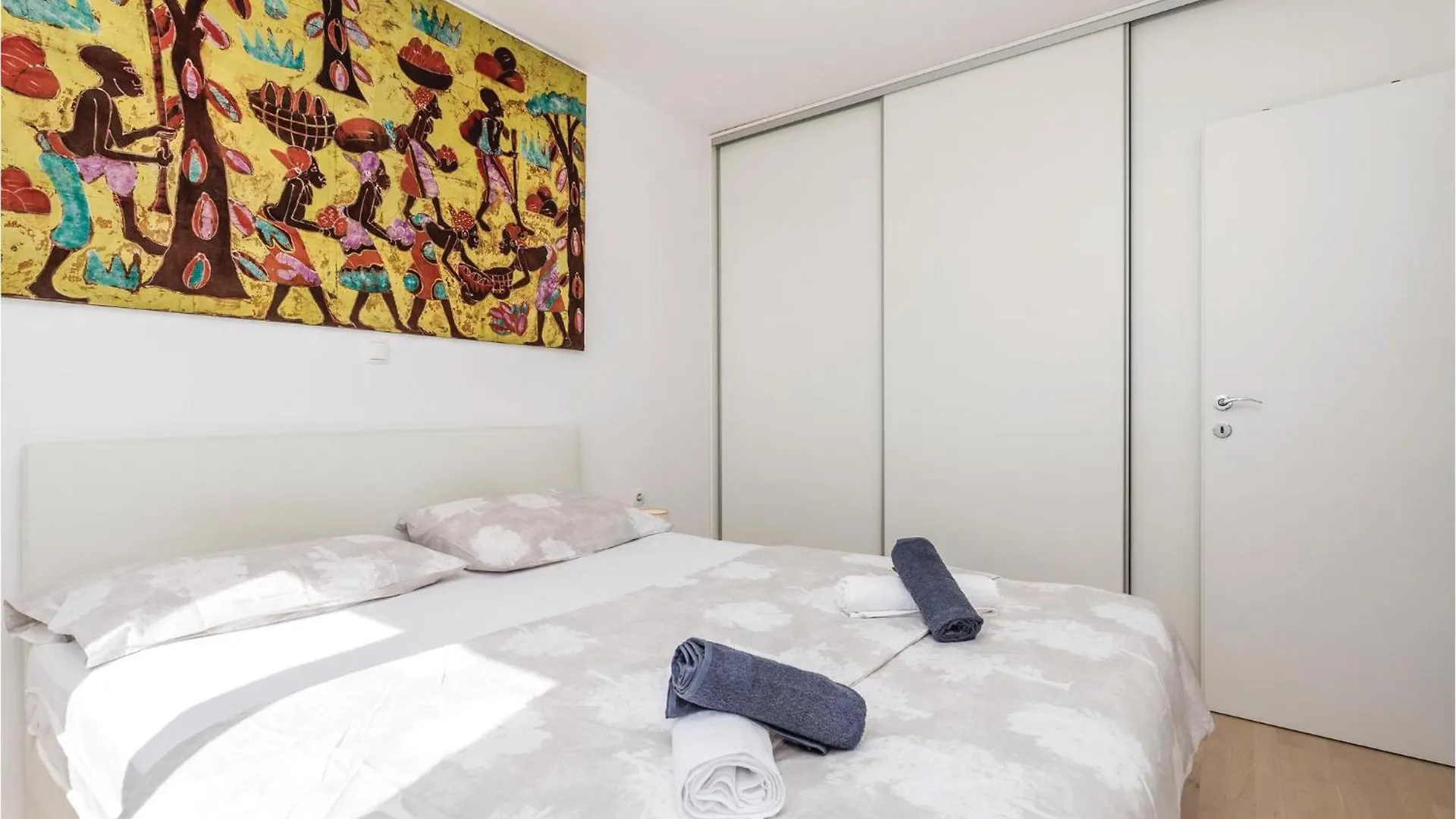 펜션 Awesome Home In Kastav With Outdoor Swimming Pool